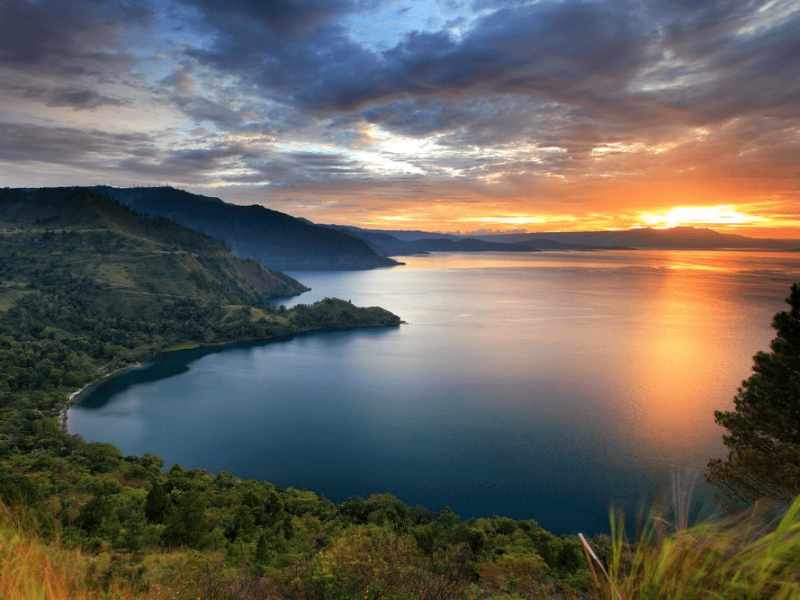 Keindahan Dantob Atau Di Kenal Danau Toba