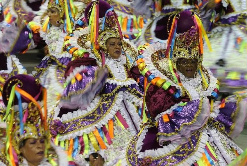 Tarian Samba Budaya Tradisional Suatu Negara