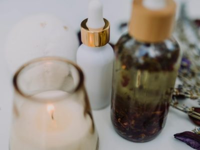 Bahan Tradisional Yang Membuat Unik Minyak Nyong Nyong