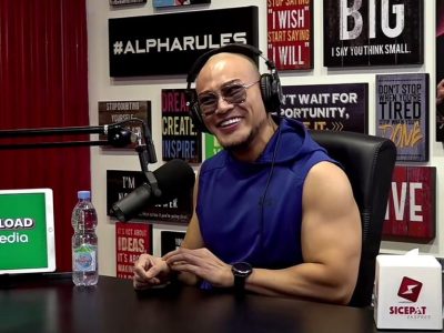 Media Digital Podcast Untuk Membicarakan Sebuah Topik