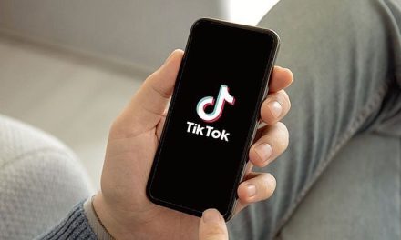 Standar Tiktok Membentuk Tekanan Sosial Gen Z