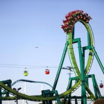 Wahana Permainan Adrenalin Rollercoaster Yang Menegangkan