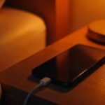 Sepele Tapi Fatal: Bahaya Charger Gak Di Cabut