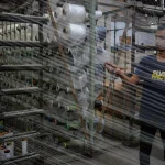 Industri Tekstil Lesu, Giliran Pabrik Bandung Gulung Tikar